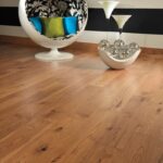 hardwood-flooring-hickory-sierra-character-smooth-herringbone-1